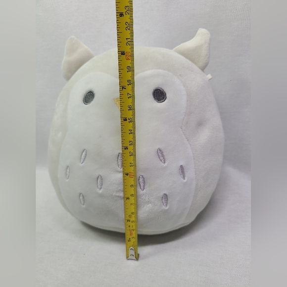 8” Vee the Gray White OWL Baby with RATTLE Squishmallow- Stained - Picture 6 of 6